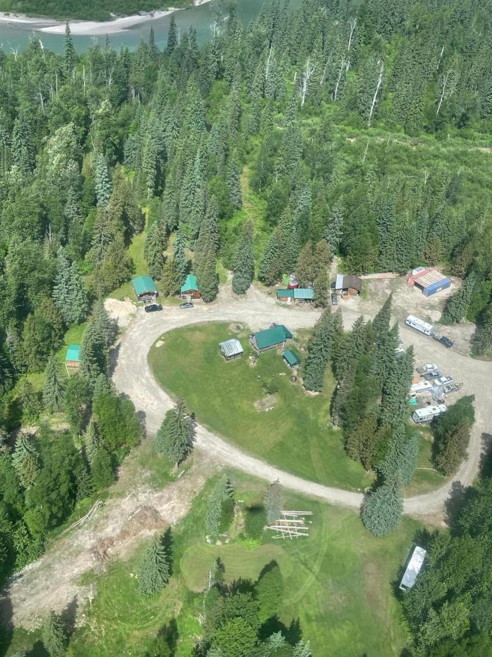 Bone Creek Wilderness Retreat Hotel Blue River Eksteriør billede